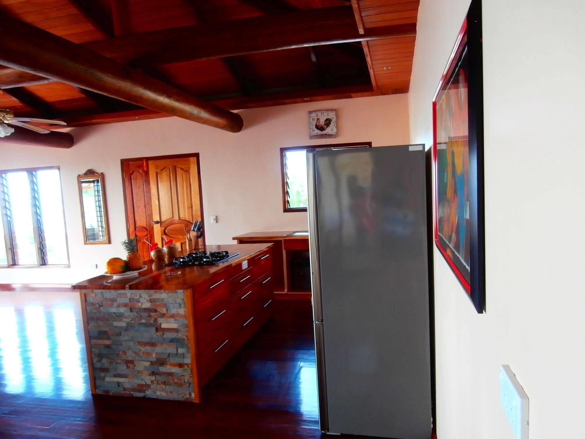 Korovesi Sunshine Villas Savusavu Bagian luar foto