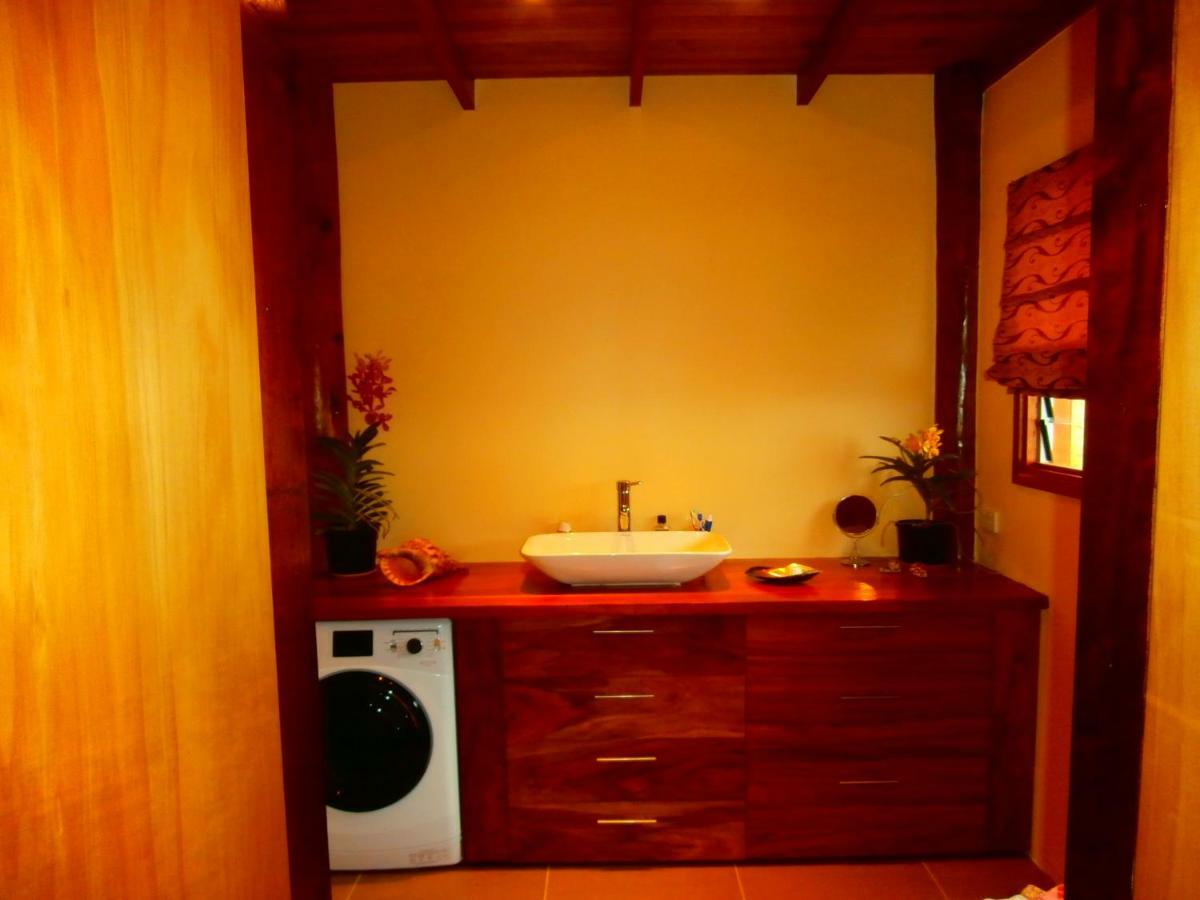 Korovesi Sunshine Villas Savusavu Bagian luar foto